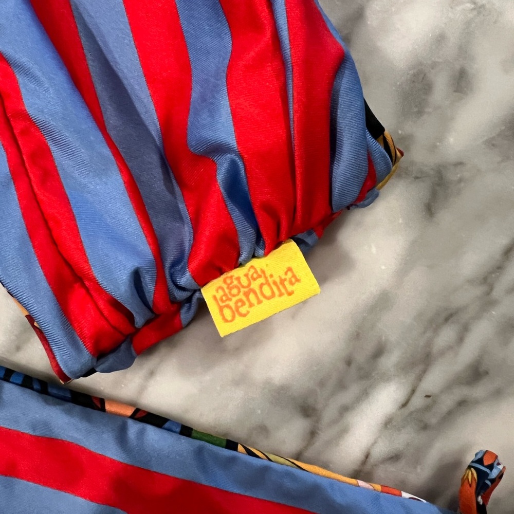 Agua Bendita Reversible Bikini - Picture 4 of 5